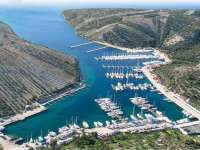 Яхтинг, лодка Уставом, частный чартер Croatia Yacht Club - Primosten